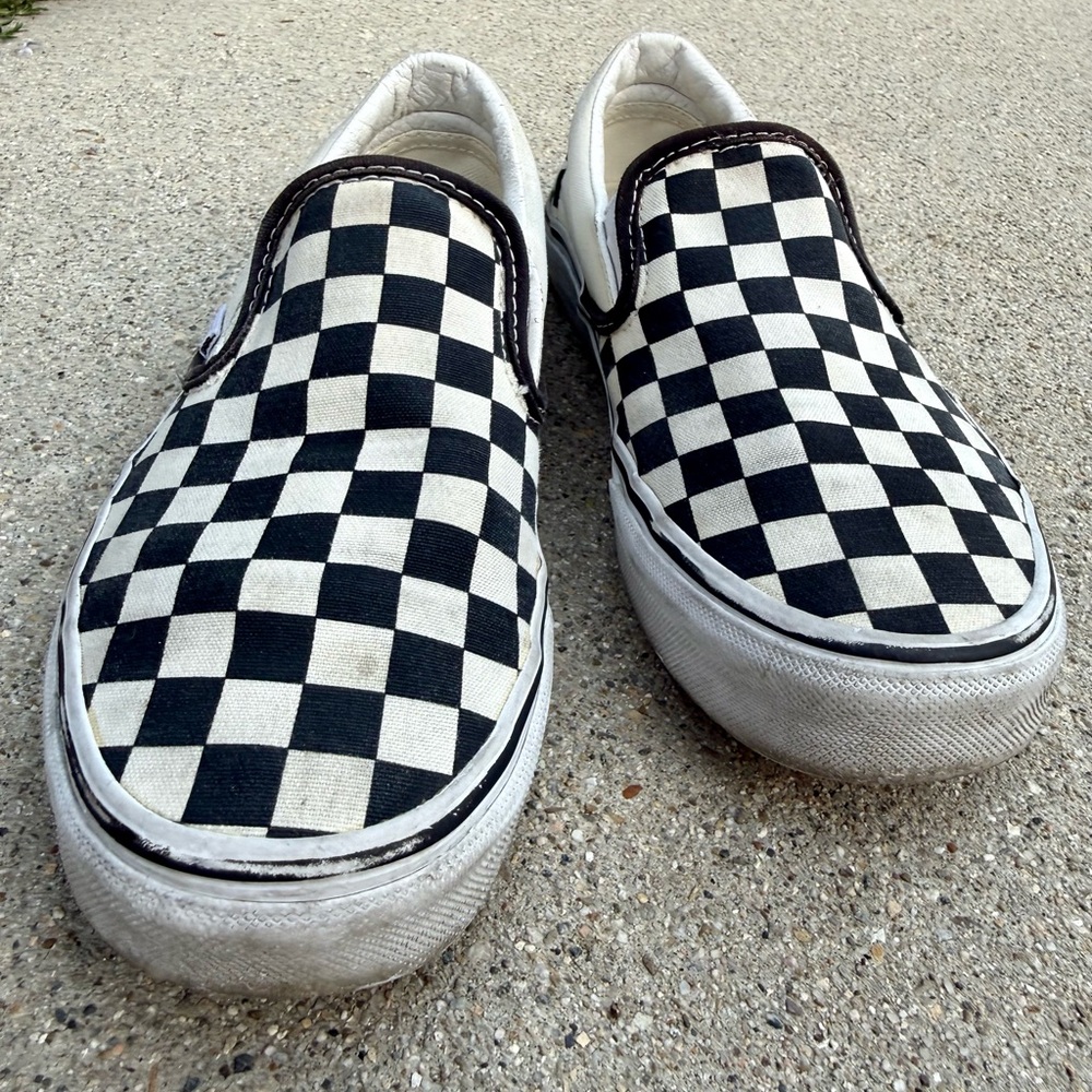 🏁 Vans Classic Checkerboard Slip-On Sneakers - Picture 3 of 7
